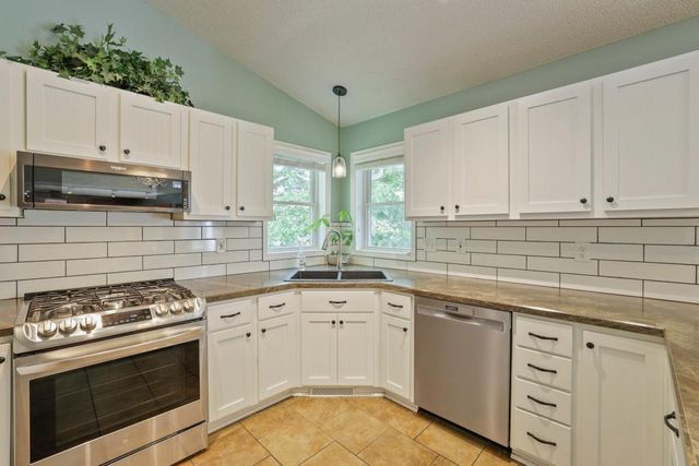 15612 Fremont Avenue S, Burnsville, MN 55306