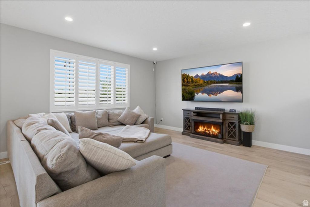 6306 W ANTELOPE FLAT WAY, Herriman, UT 84096 — photo 4