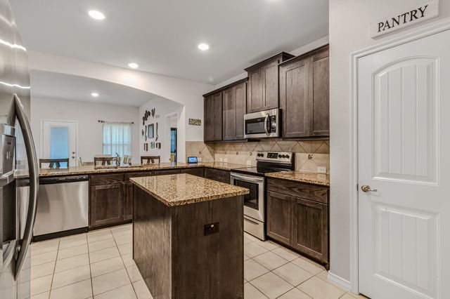 3225 Shady River Trail, Royse City, TX 75189