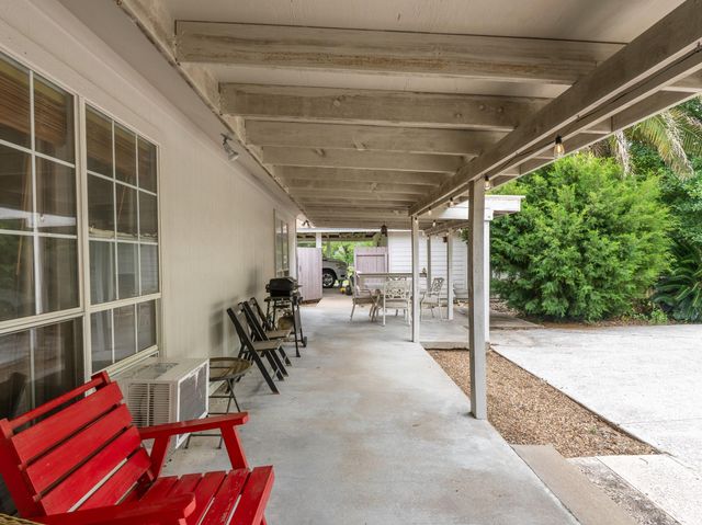 1103 Green Avenue, Palacios, TX 77465