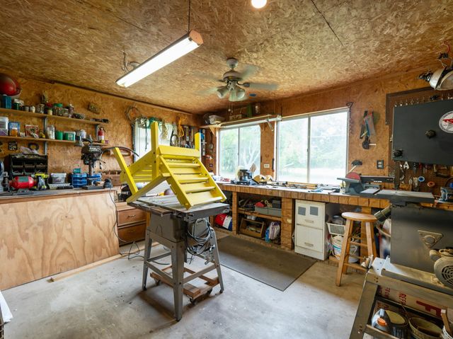 1103 Green Avenue, Palacios, TX 77465