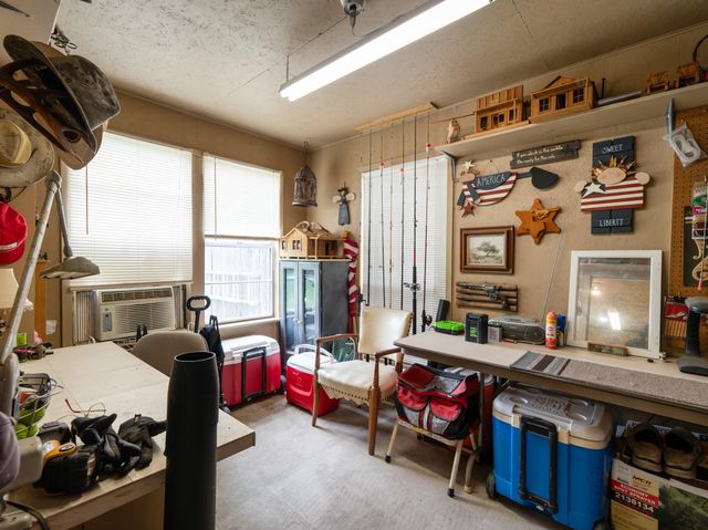 1103 Green Avenue, Palacios, TX 77465