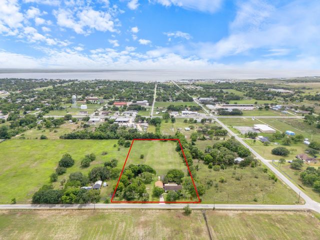 1103 Green Avenue, Palacios, TX 77465