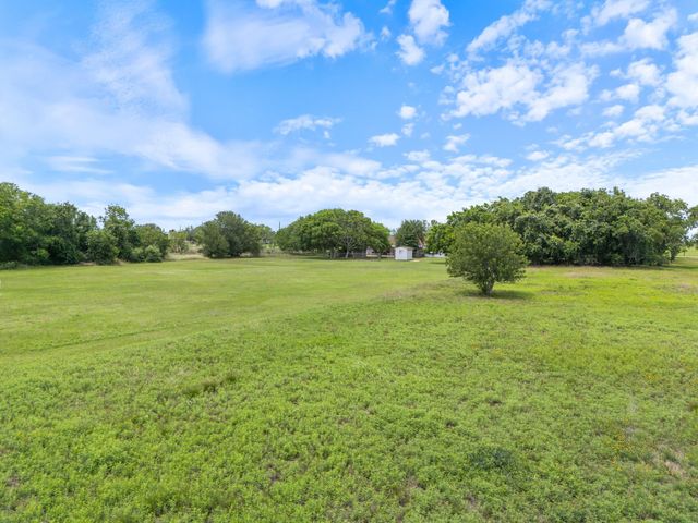 1103 Green Avenue, Palacios, TX 77465