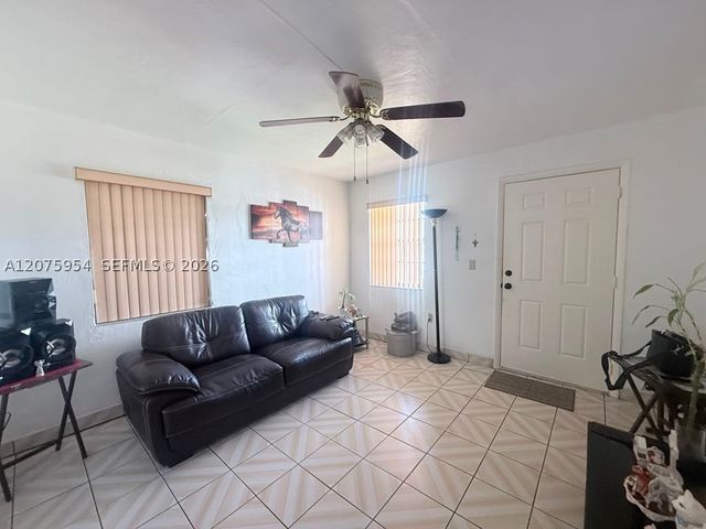 3190 NW 97th St, Miami, FL 33147