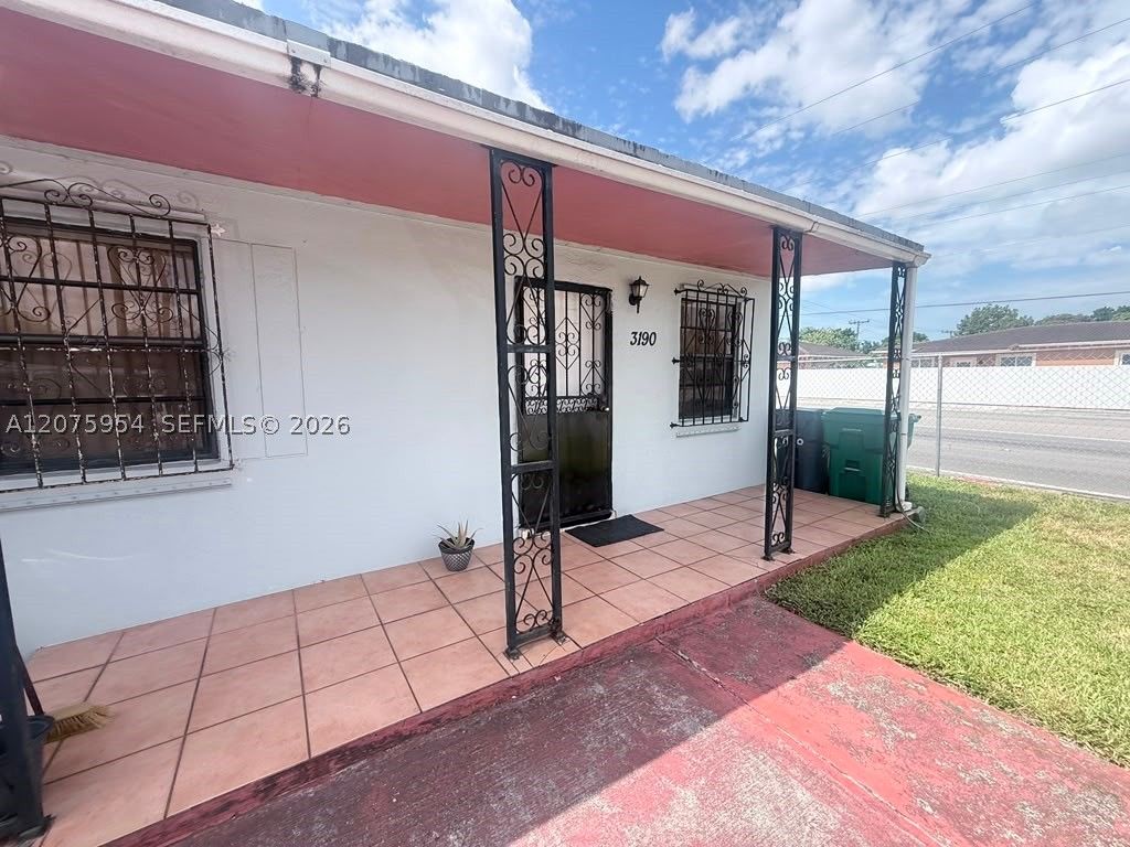 3190 NW 97th St, Miami, FL 33147