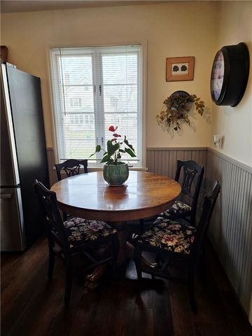 145 Pontiac Drive, Irondequoit, NY 14617