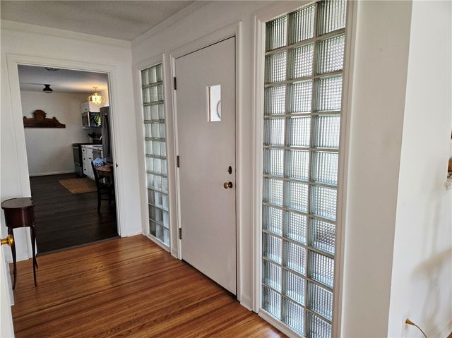 145 Pontiac Drive, Irondequoit, NY 14617