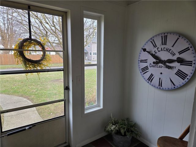 145 Pontiac Drive, Irondequoit, NY 14617