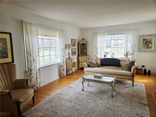 145 Pontiac Drive, Irondequoit, NY 14617