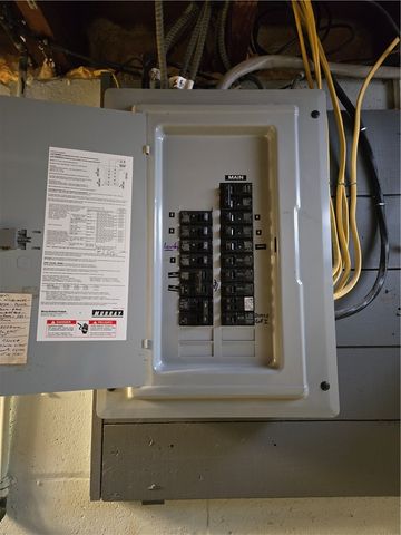 145 Pontiac Drive, Irondequoit, NY 14617