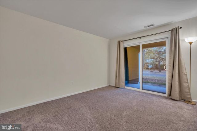 41 SUMMIT CT, Marlton, NJ 08053