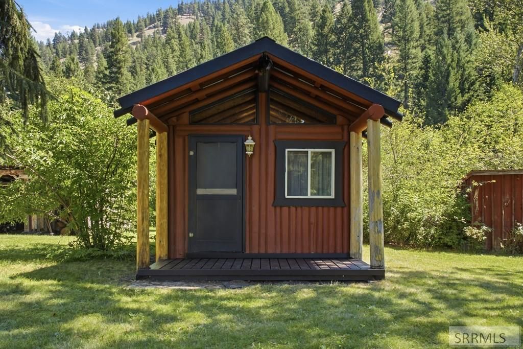 Image 28 of property listing at 3127 N Highway 93, Gibbonsville, ID 83463