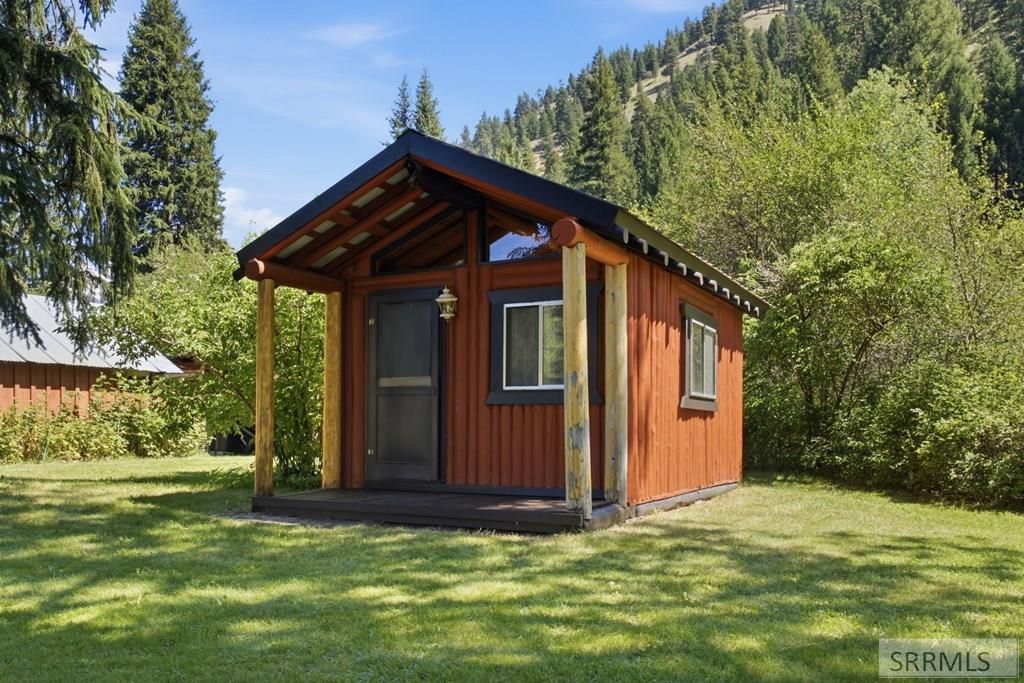 Image 29 of property listing at 3127 N Highway 93, Gibbonsville, ID 83463