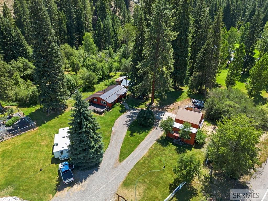 Image 3 of property listing at 3127 N Highway 93, Gibbonsville, ID 83463