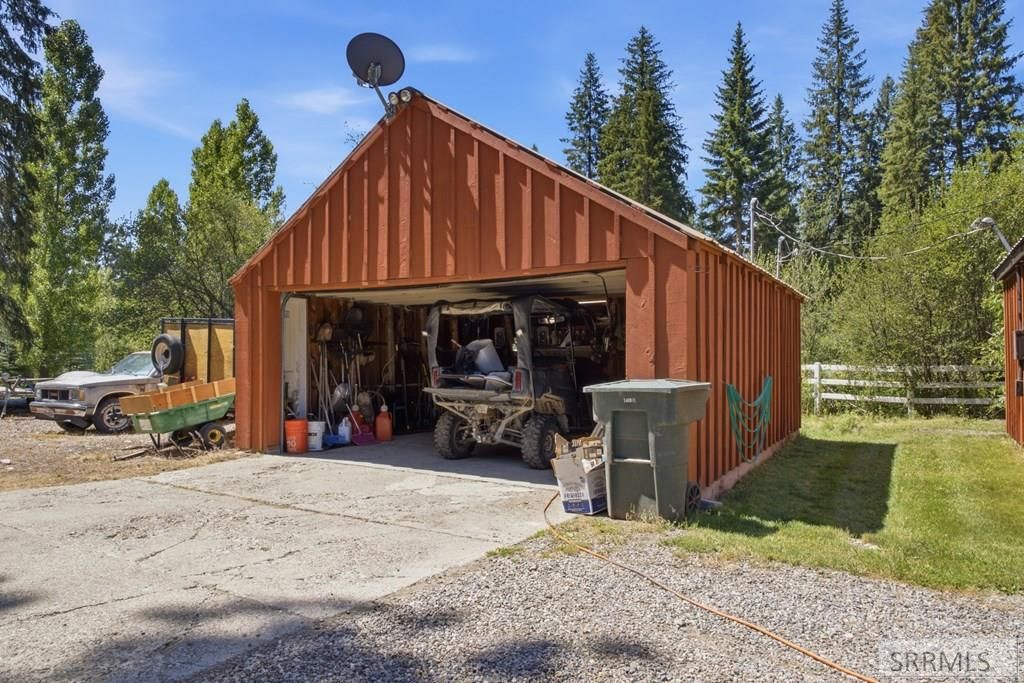 Image 34 of property listing at 3127 N Highway 93, Gibbonsville, ID 83463