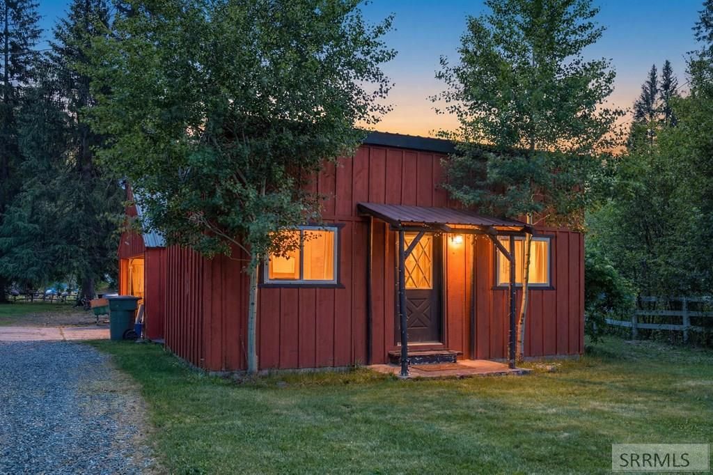 Image 44 of property listing at 3127 N Highway 93, Gibbonsville, ID 83463