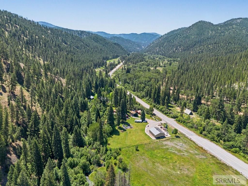 Image 7 of property listing at 3127 N Highway 93, Gibbonsville, ID 83463