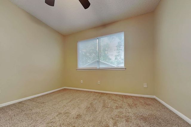 11 Brentwood Oaks Court, The Woodlands, TX 77381