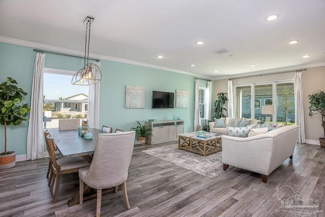 2935 Bellview Pointe Cir, Pensacola, FL 32526