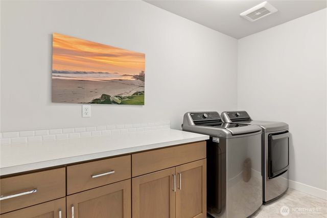 33473 Walnut Avenue SE, Black Diamond, WA 98010