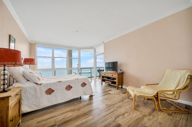 6051 N Ocean Dr 1501, Hollywood, FL 33019