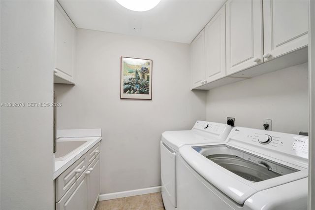 6051 N Ocean Dr 1501, Hollywood, FL 33019