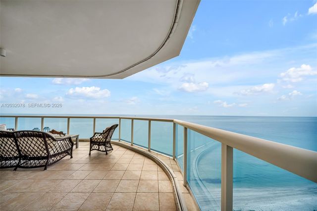 6051 N Ocean Dr 1501, Hollywood, FL 33019