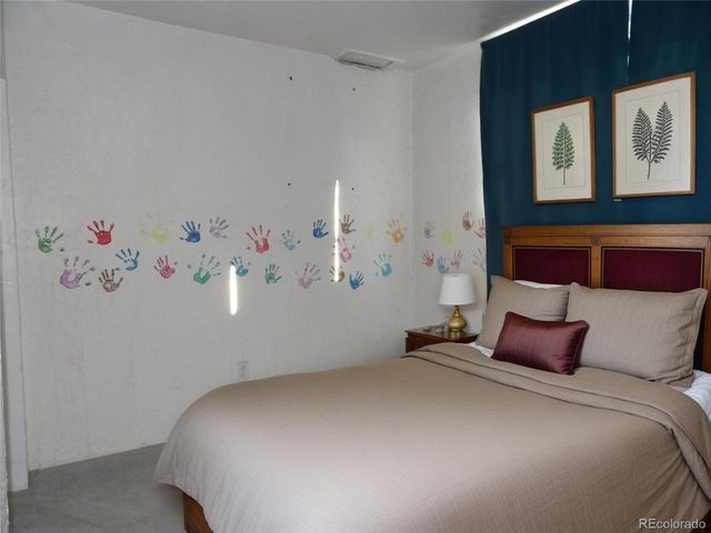 2950 Lancaster Dr, Pueblo, CO 81005