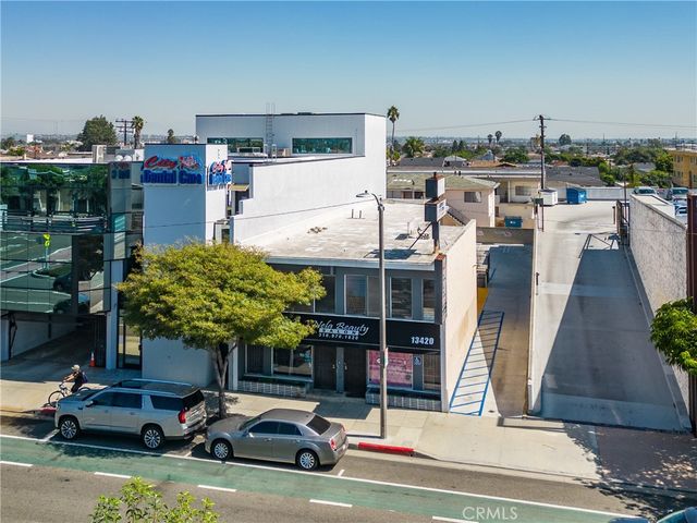 13420 Hawthorne Boulevard, Hawthorne, CA 90250