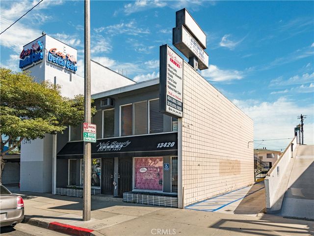 13420 Hawthorne Boulevard, Hawthorne, CA 90250