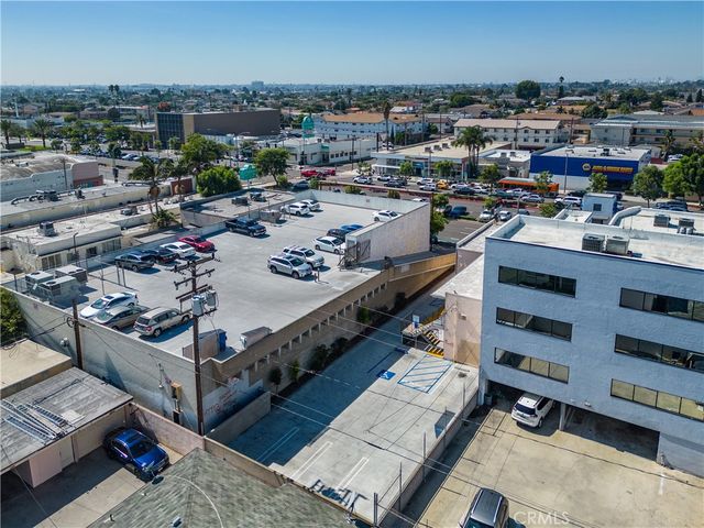 13420 Hawthorne Boulevard, Hawthorne, CA 90250