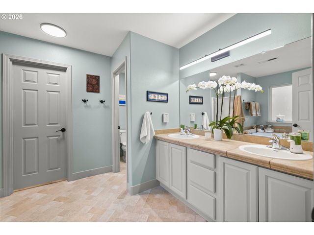 7638 Sw ROANOKE Dr, Wilsonville, OR 97070