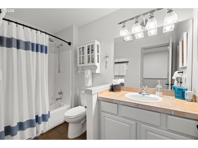 7638 Sw ROANOKE Dr, Wilsonville, OR 97070
