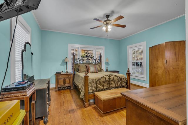 701 Johnson, Terrell, TX 75160