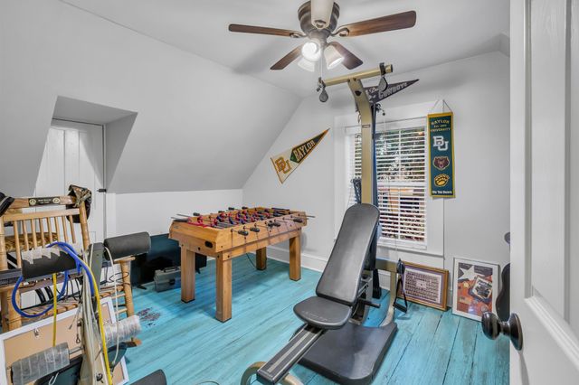 701 Johnson, Terrell, TX 75160