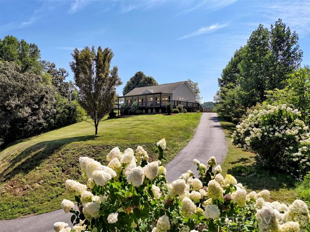8 Worley Ridge Trail, Candler, NC 28715