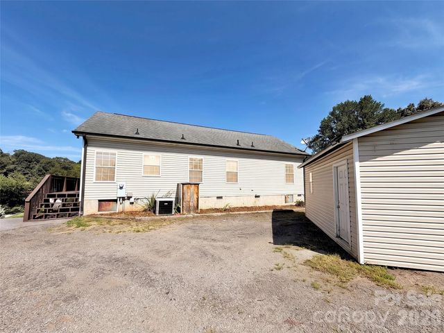 8 Worley Ridge Trail, Candler, NC 28715