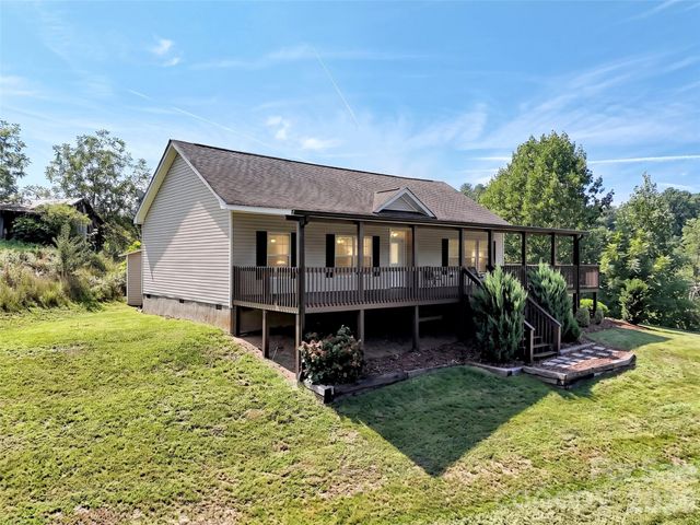 8 Worley Ridge Trail, Candler, NC 28715