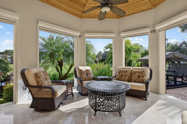 391 Sundial Circle 391, Pompano Beach, FL 33068