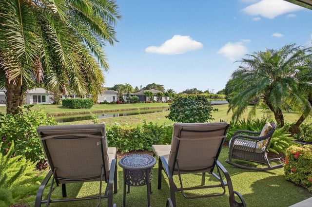 391 Sundial Circle 391, Pompano Beach, FL 33068