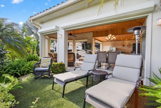 391 Sundial Circle 391, Pompano Beach, FL 33068