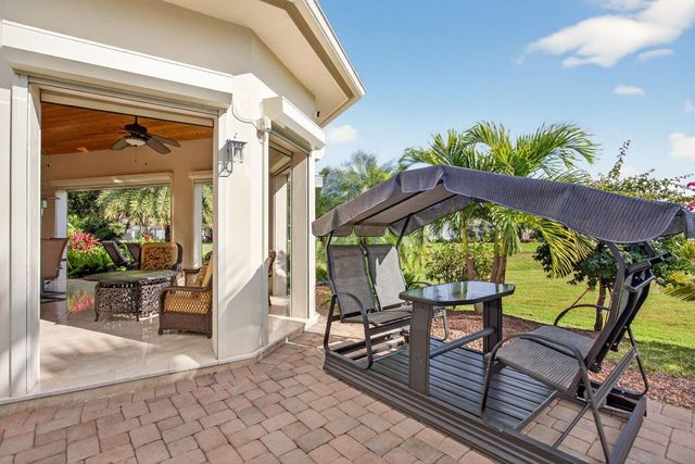 391 Sundial Circle 391, Pompano Beach, FL 33068