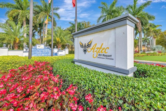 391 Sundial Circle 391, Pompano Beach, FL 33068