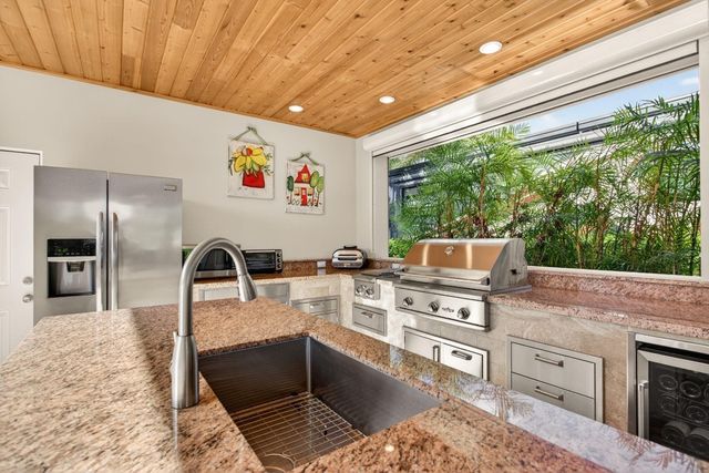 391 Sundial Circle 391, Pompano Beach, FL 33068