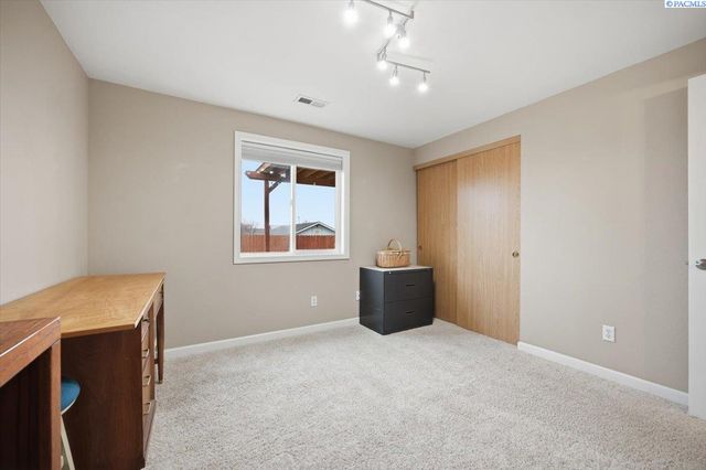 6604 Gehrig Dr., Pasco, WA 99301