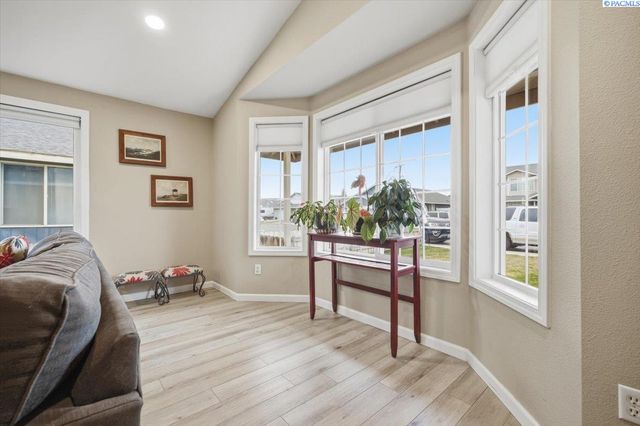 6604 Gehrig Dr., Pasco, WA 99301