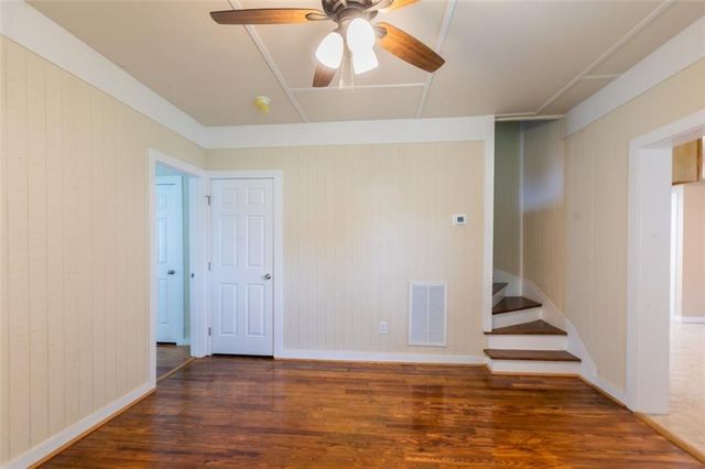 305 Grove SE Avenue, Lindale, GA 30147