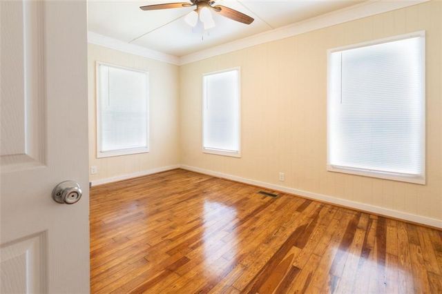 305 Grove SE Avenue, Lindale, GA 30147