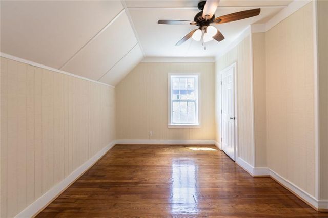 305 Grove SE Avenue, Lindale, GA 30147